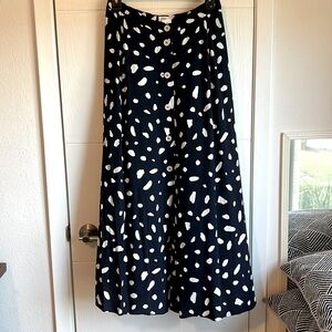 NWT Wilfred (Aritzia) high waisted maxi skirt